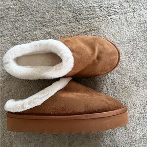 Ugg like slippers